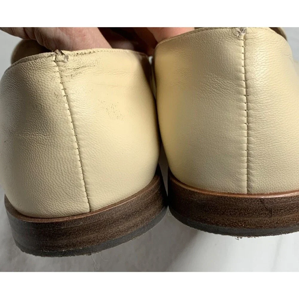 Ann Taylor Leather Chain Loafers Womens 9.5 Classic Preppy Dressy